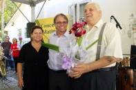 A Homenagem aos Ex-Prefeitos e Imigrantes que colonizaram Joinville aconteceu neste domingo (11/3). Ex-prefeitos e representantes dos mesmos receberam orquídeas. - Fotografo: Kátia Nascimento - Data: 11/03/2012
