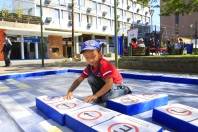 A pé, de ônibus, de bicicleta ou de carona. Neste sábado (22/9), estas alternativas de transporte marcaram o Dia Mundial sem Carro em Joinville. Também teve outras atividades educativas. - Fotografo: Mauro Artur Schlieck - Data: 22/09/2012
